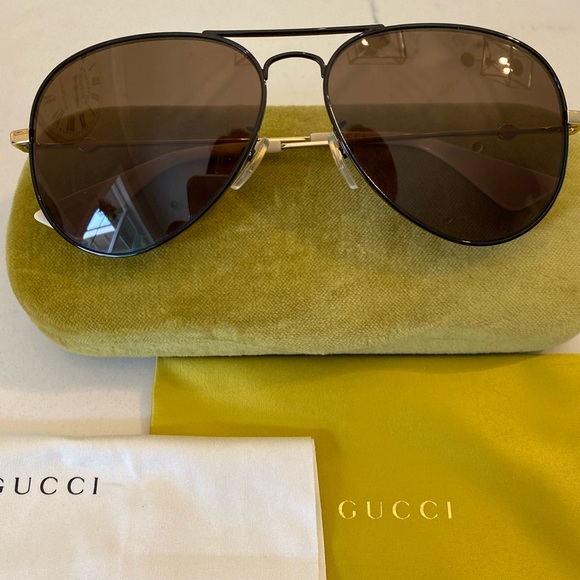 Gucci Accessories - EUC GUCCI 60mm AVIATOR SUNGLASSES